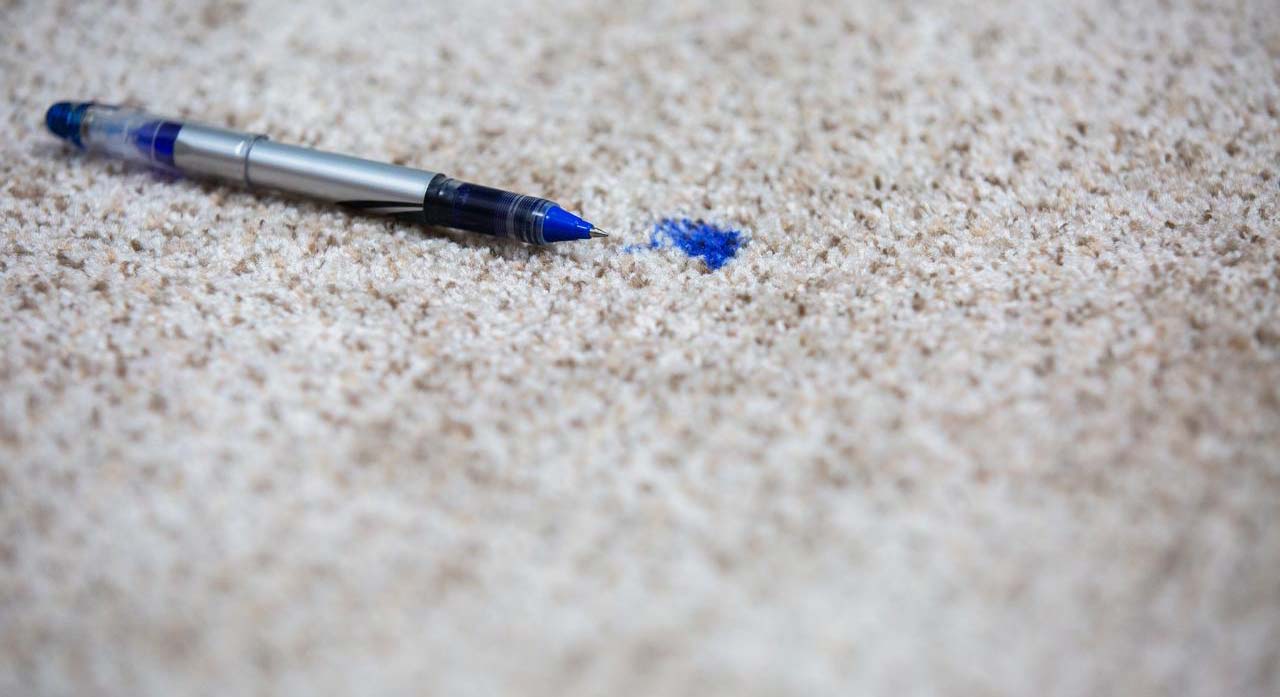 چگونگی پاک کردن جوهر از فرش
