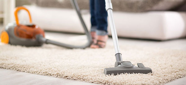 اهمیت جارو زردن فرش در قالیشویی